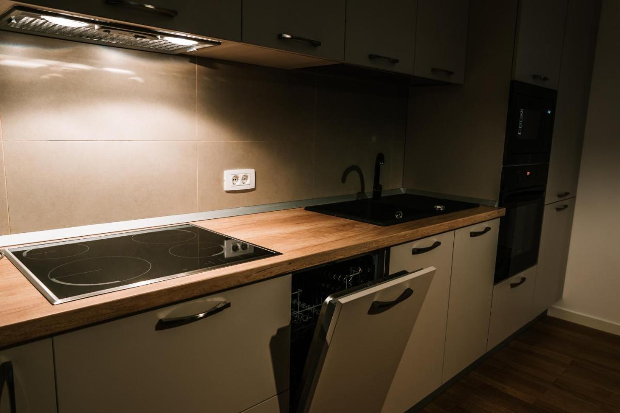 Downtown Premium Apartments Braşov Esterno foto
