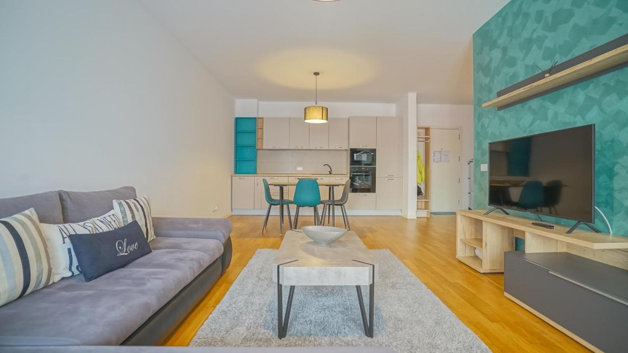 Downtown Premium Apartments Braşov Esterno foto