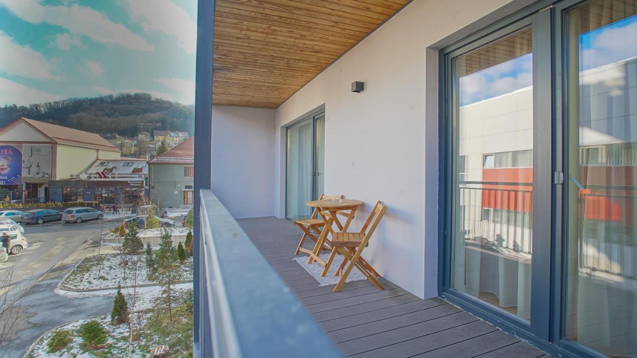Downtown Premium Apartments Braşov Esterno foto