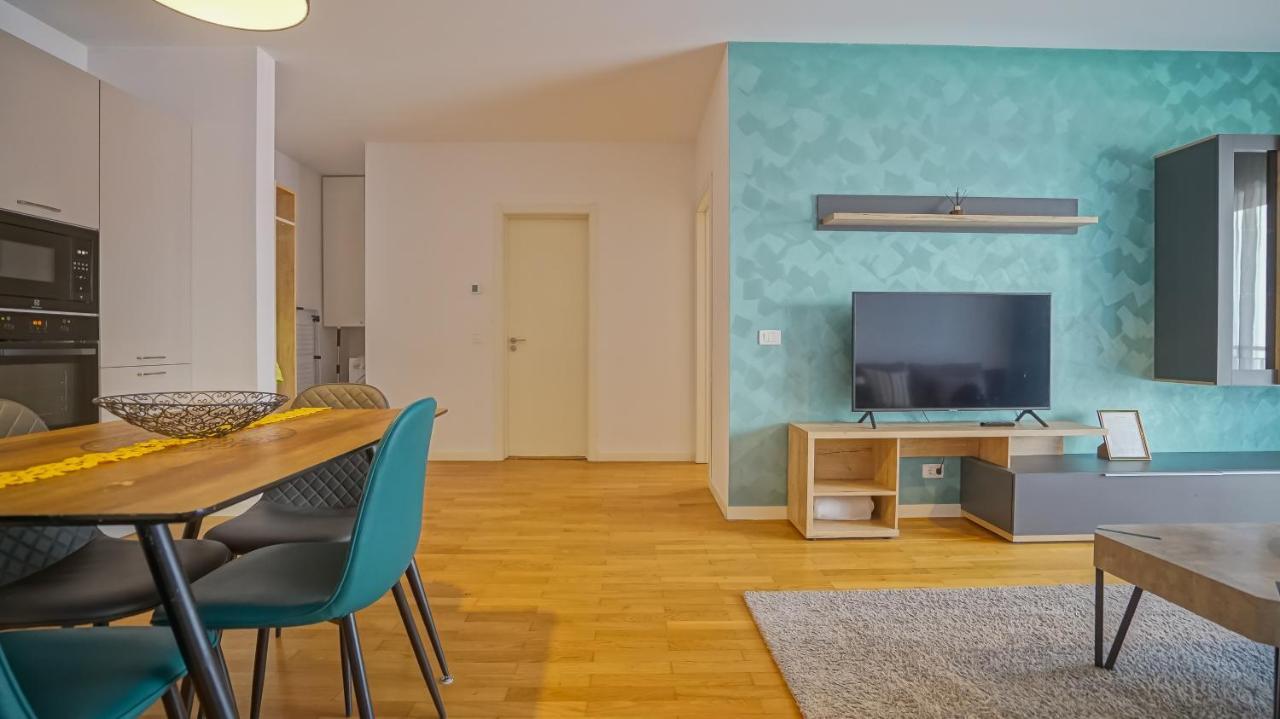 Downtown Premium Apartments Braşov Esterno foto